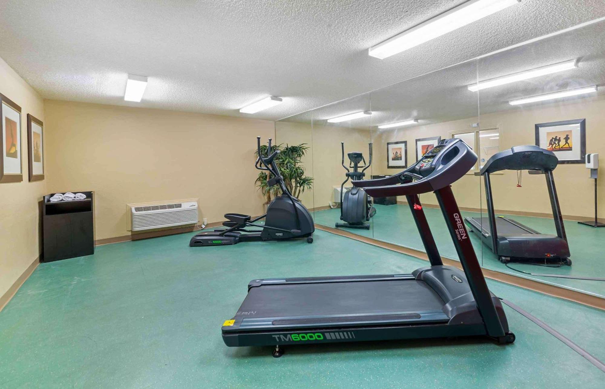 Extended Stay America Suites - Fort Lauderdale - Cypress Creek - Nw 6Th Way Buitenkant foto