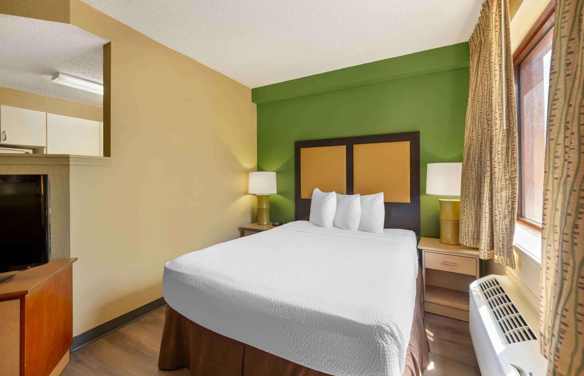 Extended Stay America Suites - Fort Lauderdale - Cypress Creek - Nw 6Th Way Buitenkant foto