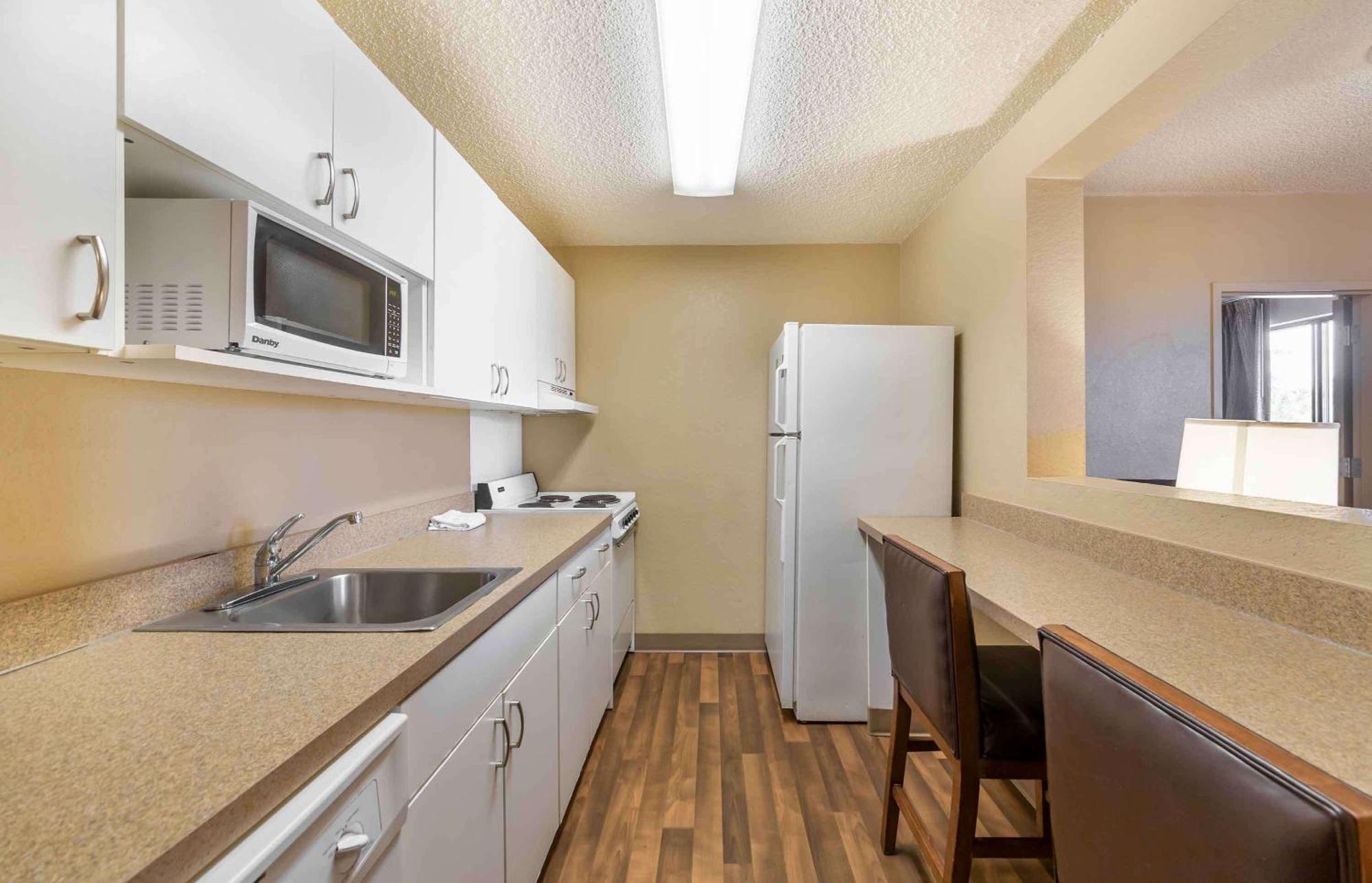 Extended Stay America Suites - Fort Lauderdale - Cypress Creek - Nw 6Th Way Buitenkant foto