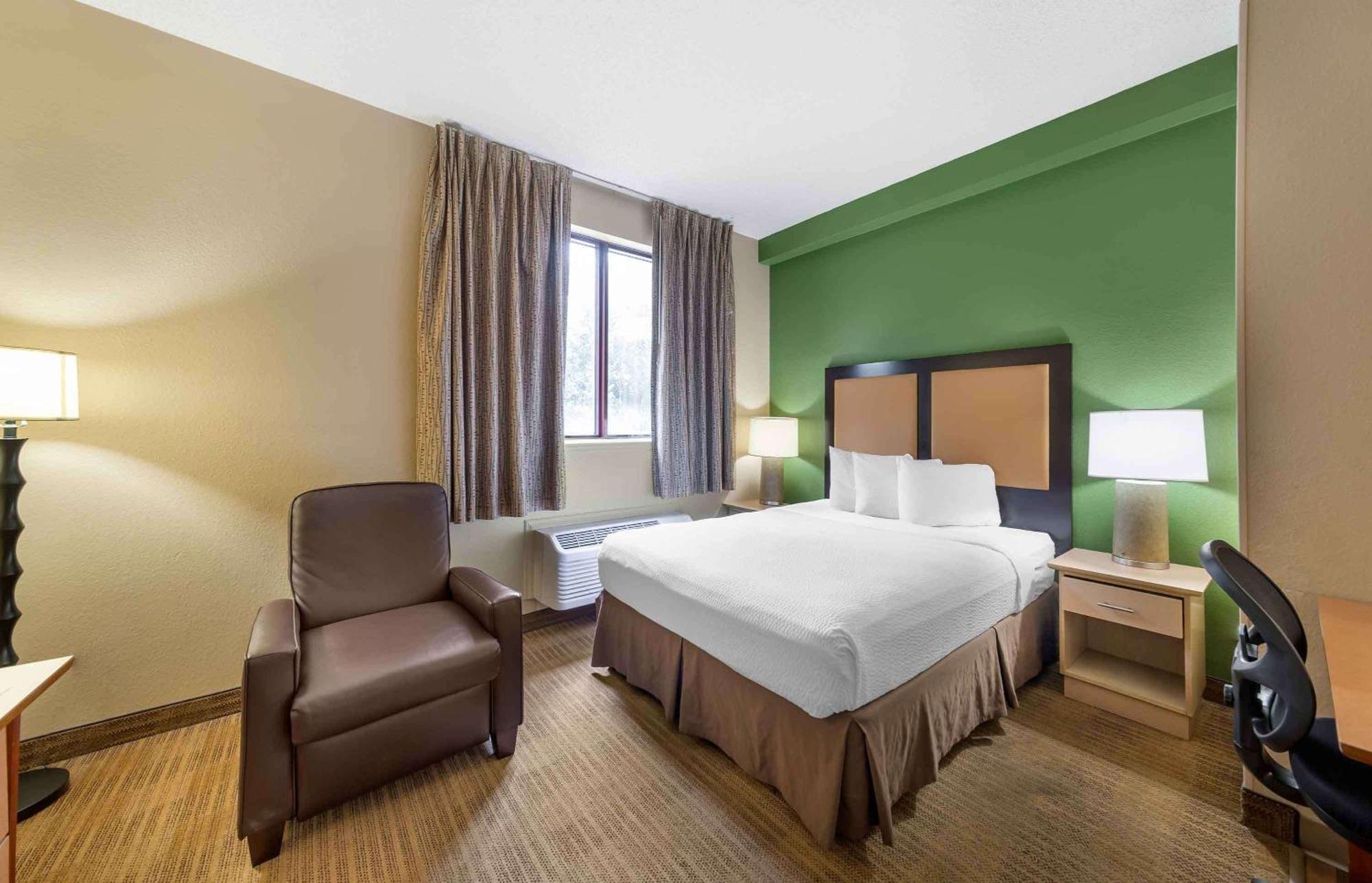 Extended Stay America Suites - Fort Lauderdale - Cypress Creek - Nw 6Th Way Buitenkant foto