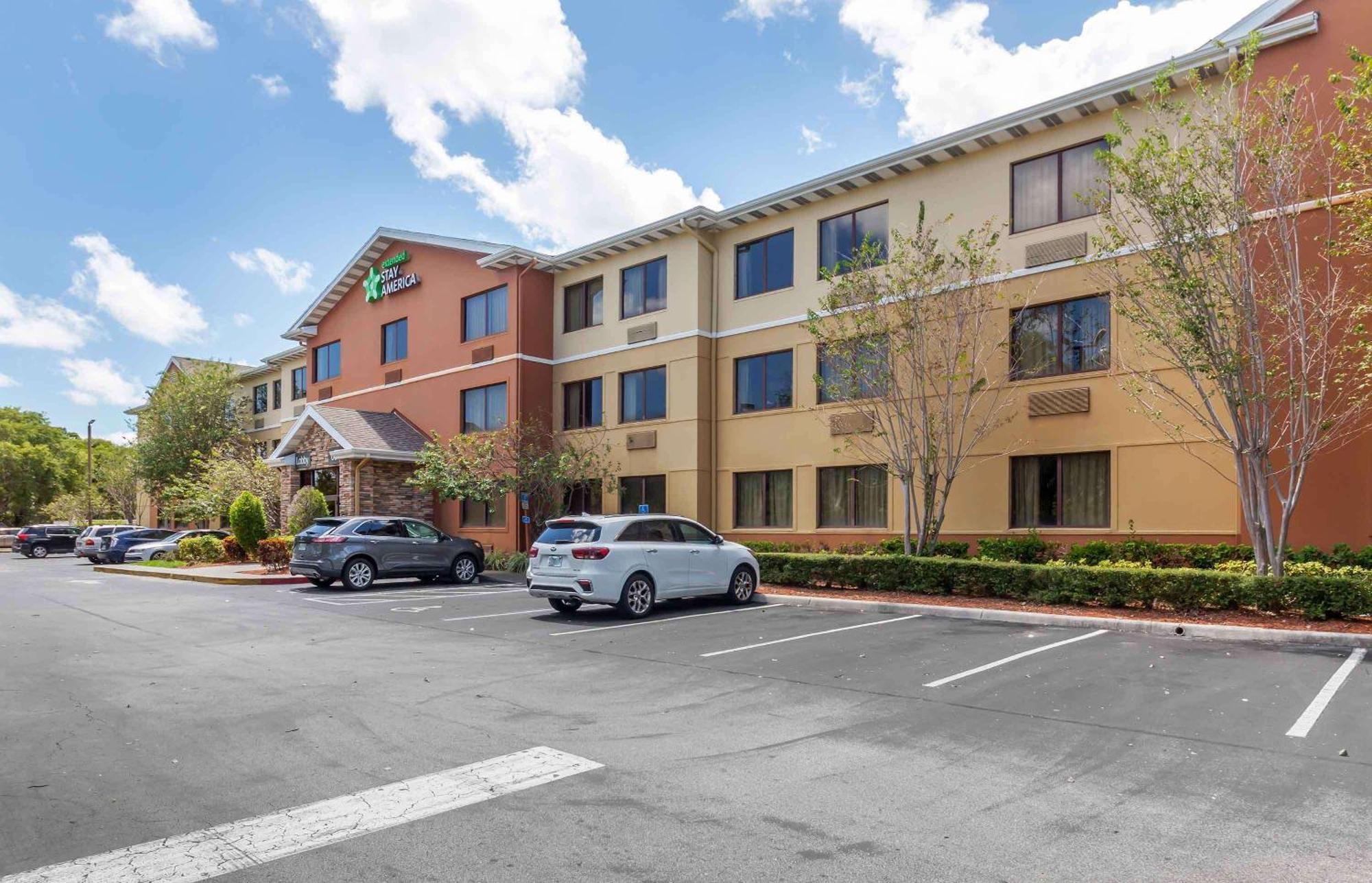 Extended Stay America Suites - Fort Lauderdale - Cypress Creek - Nw 6Th Way Buitenkant foto