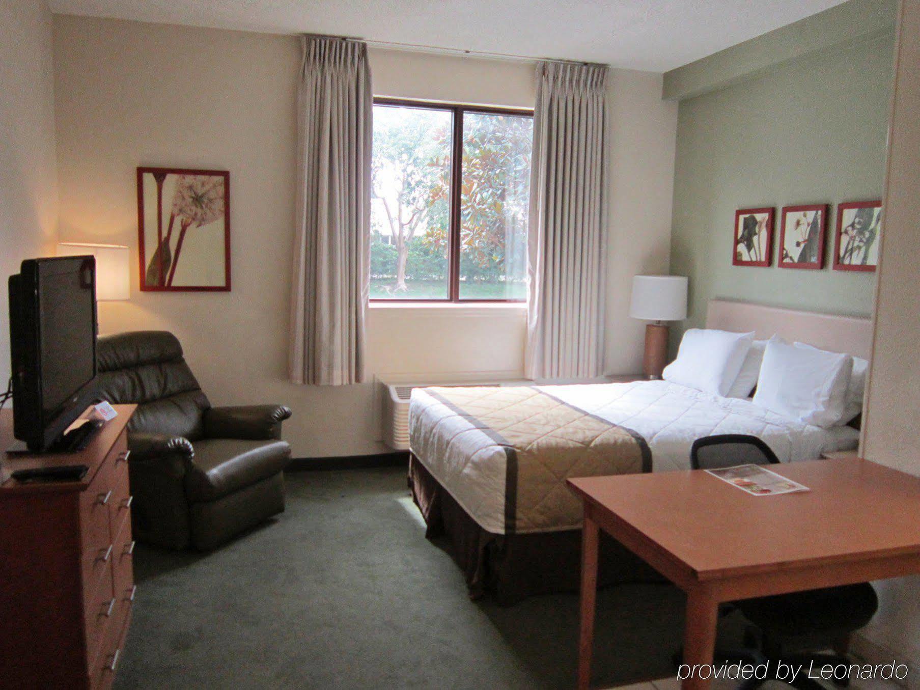 Extended Stay America Suites - Fort Lauderdale - Cypress Creek - Nw 6Th Way Buitenkant foto