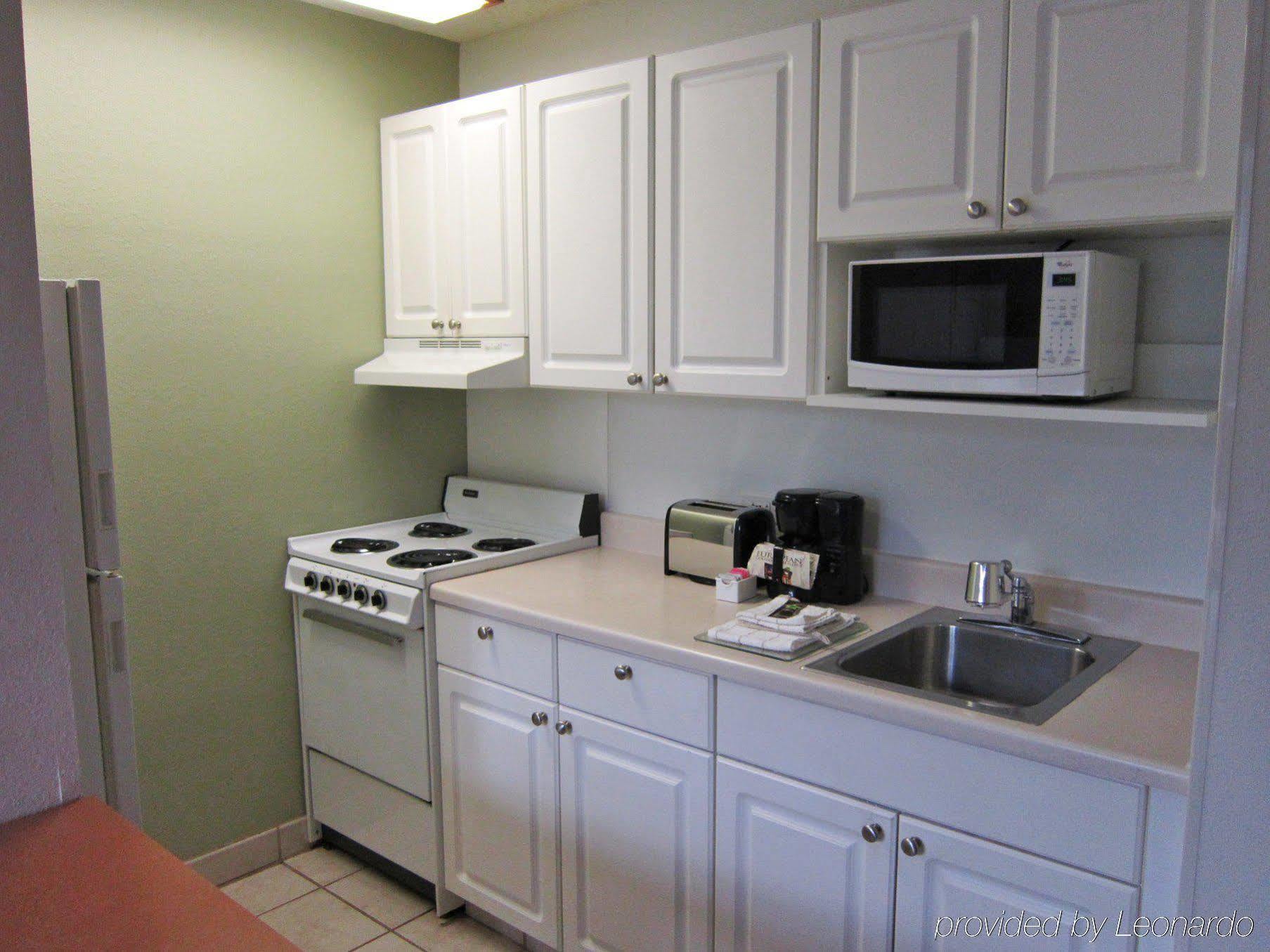 Extended Stay America Suites - Fort Lauderdale - Cypress Creek - Nw 6Th Way Buitenkant foto